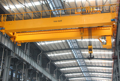 雙梁起重機(jī)【廠家生產(chǎn)廠家價格】-起重機(jī)生產(chǎn)廠家,武漢森珂瑪起重設(shè)備