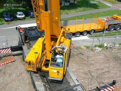 國(guó)外起重機(jī)工作場(chǎng)景