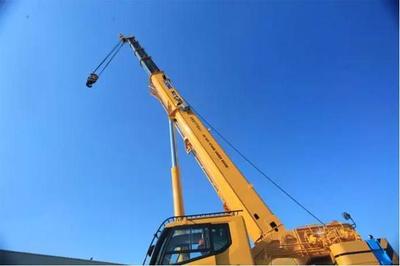 徐工起重機(jī)XCT35:狹小空間最強(qiáng)吊裝利器 很多人都誤解了它